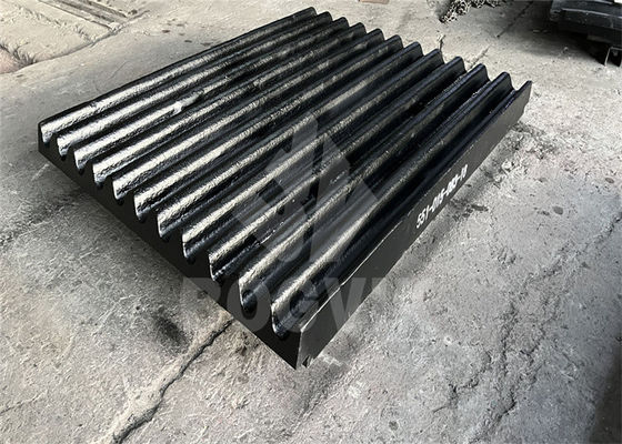 J45 Vaste kaakplaat 551-015-088-18 Schommelende kaakplaat 551-015-083-18