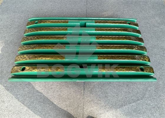 Manganese met titaniumcarbide Inbreng Crusher Liners Giet door vinden zand, glad