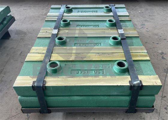 Betonbreker Betonbreker met behulp van martensitische stalen slagplaten