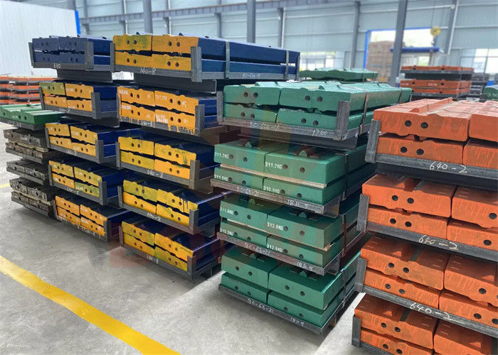 Verscheidene materialen Hoogmanganen Martensitisch Staal Hoogchroom Keramische Inzetblaasbalk geschikt voor verschillende verplettering